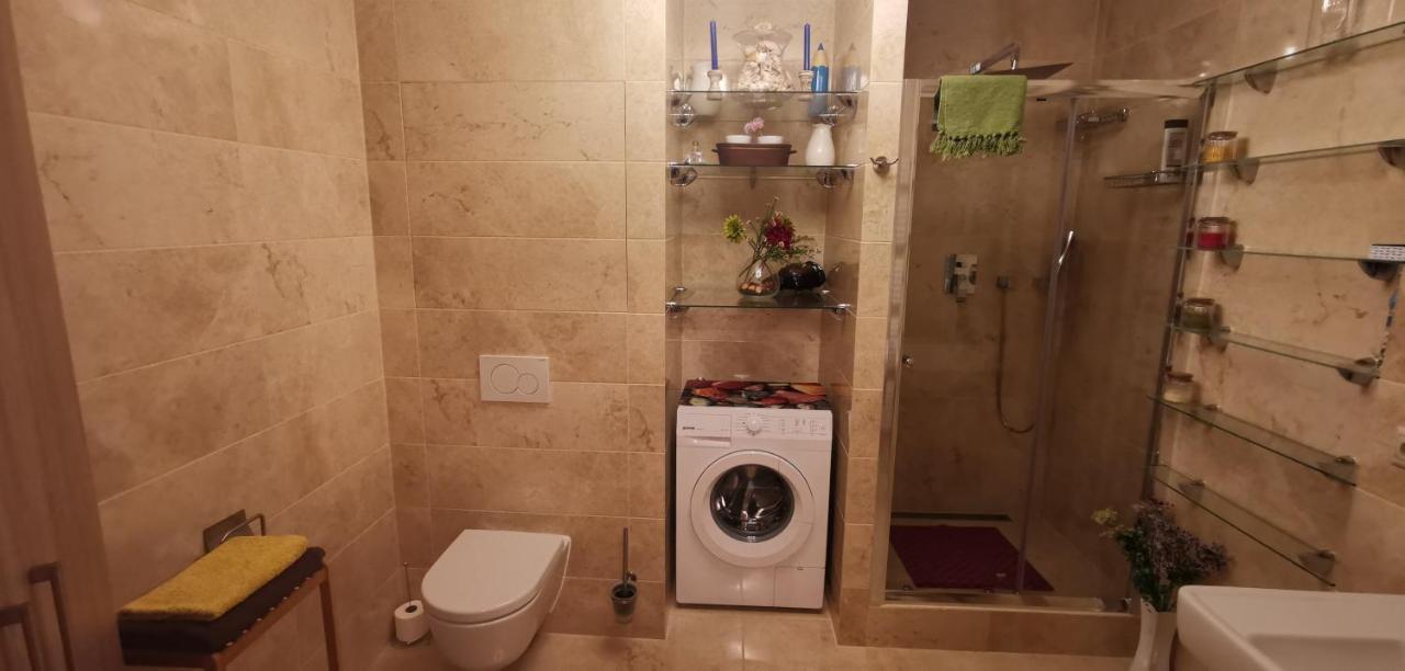 Hezky Byt U Hotela Thermal V Karlovych Varech Κάρλοβι Βάρι Εξωτερικό φωτογραφία